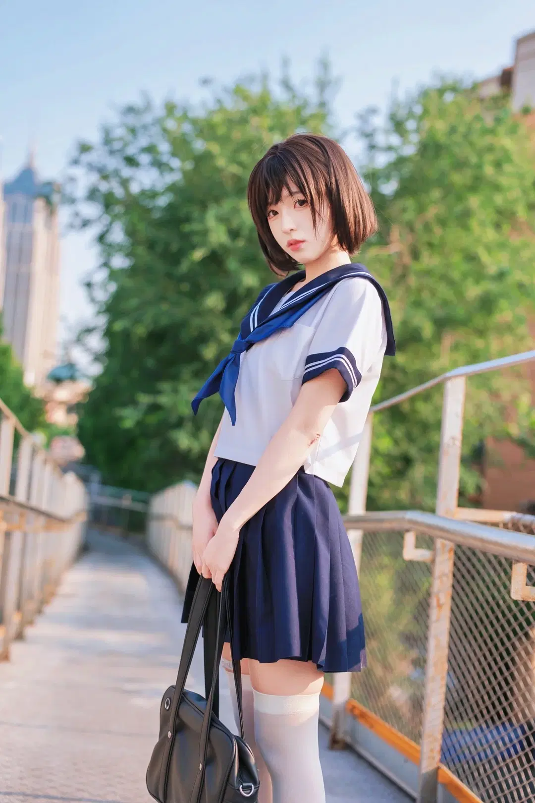 Dressing in a Sailor Suit for an Anime-Style JK Park Portrait Session by 北原 - Image 4