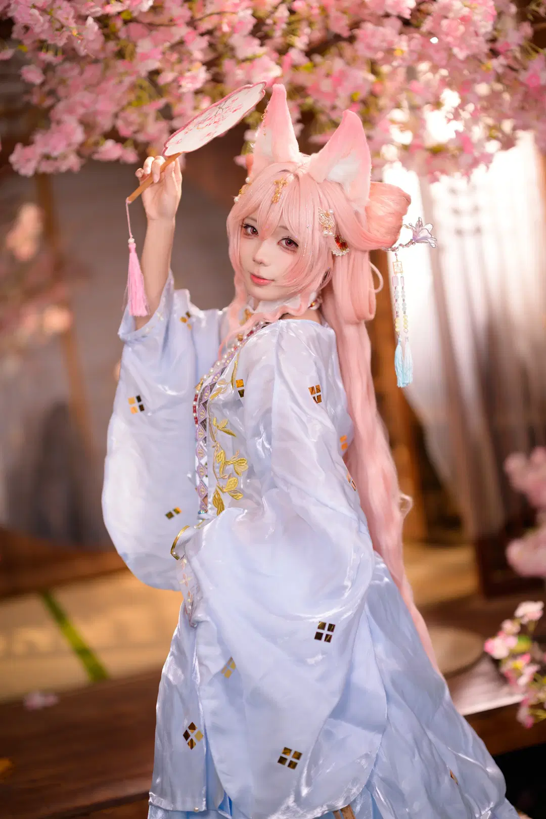 【鸿雪cos】明日方舟鸿雪，樱花树下的春日雅集 - 银河天路 - 第10张