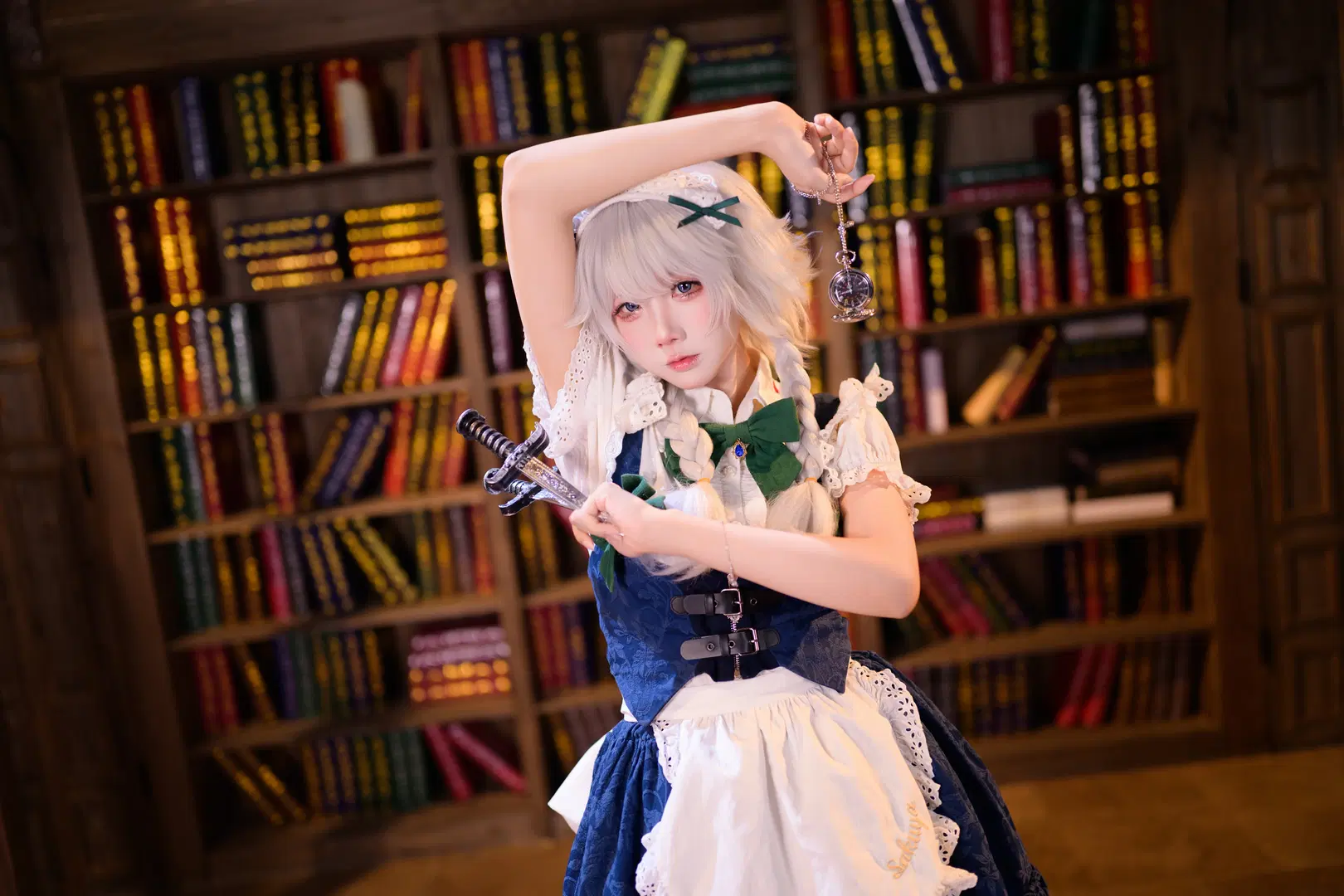 【十六夜咲夜cos】东方Project完美潇洒的女仆长，时间与飞刀的掌控者 - 银河天路 - 第4张