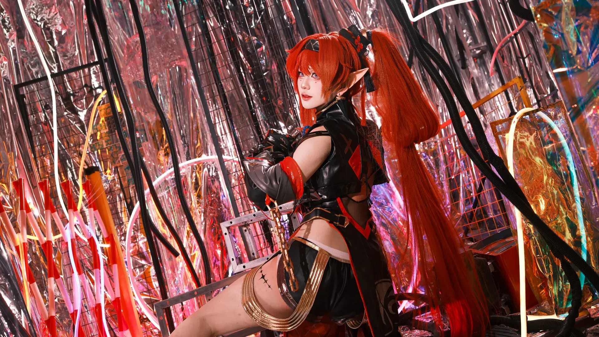 [Yinlin cosplay] Mysterious female secret agent beneath wasteland neon lights: waiting for you to walk into the web by 三鹿鹿鹿与新城 - Image 7