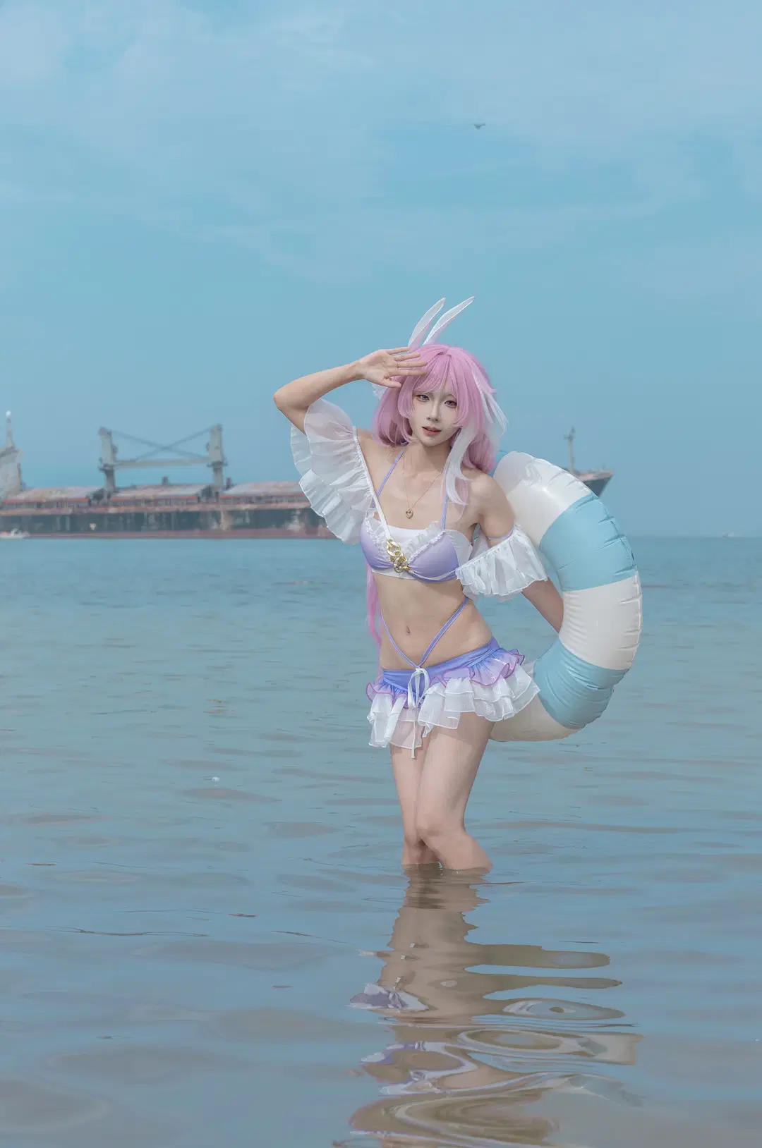 爱莉希雅cos, 崩坏三, 泳装cos, 夏日海边, 布鲁维斯沉船