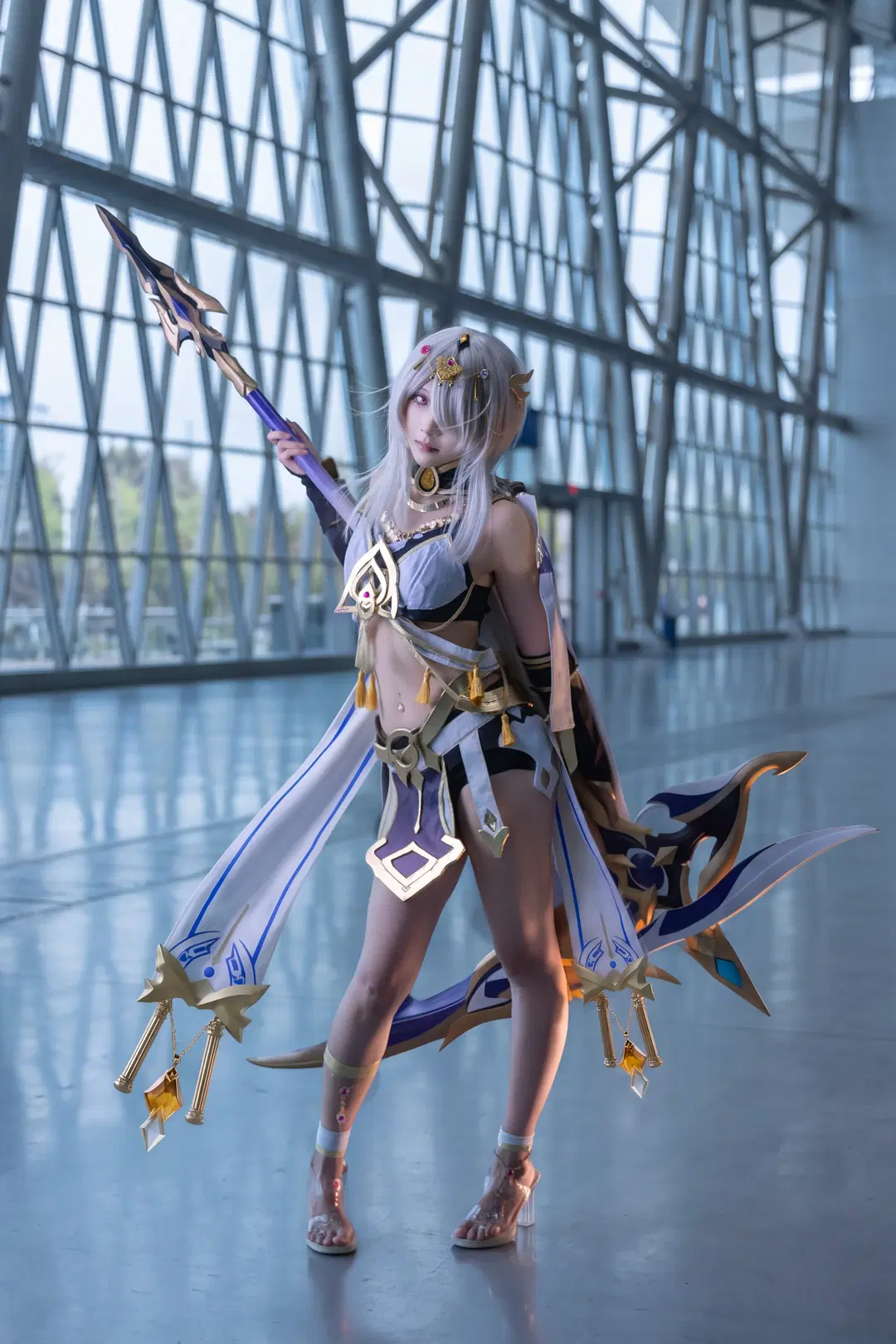 イベント写真, 崩壊3rd, リタコスプレ, 銀髪, 長い脚