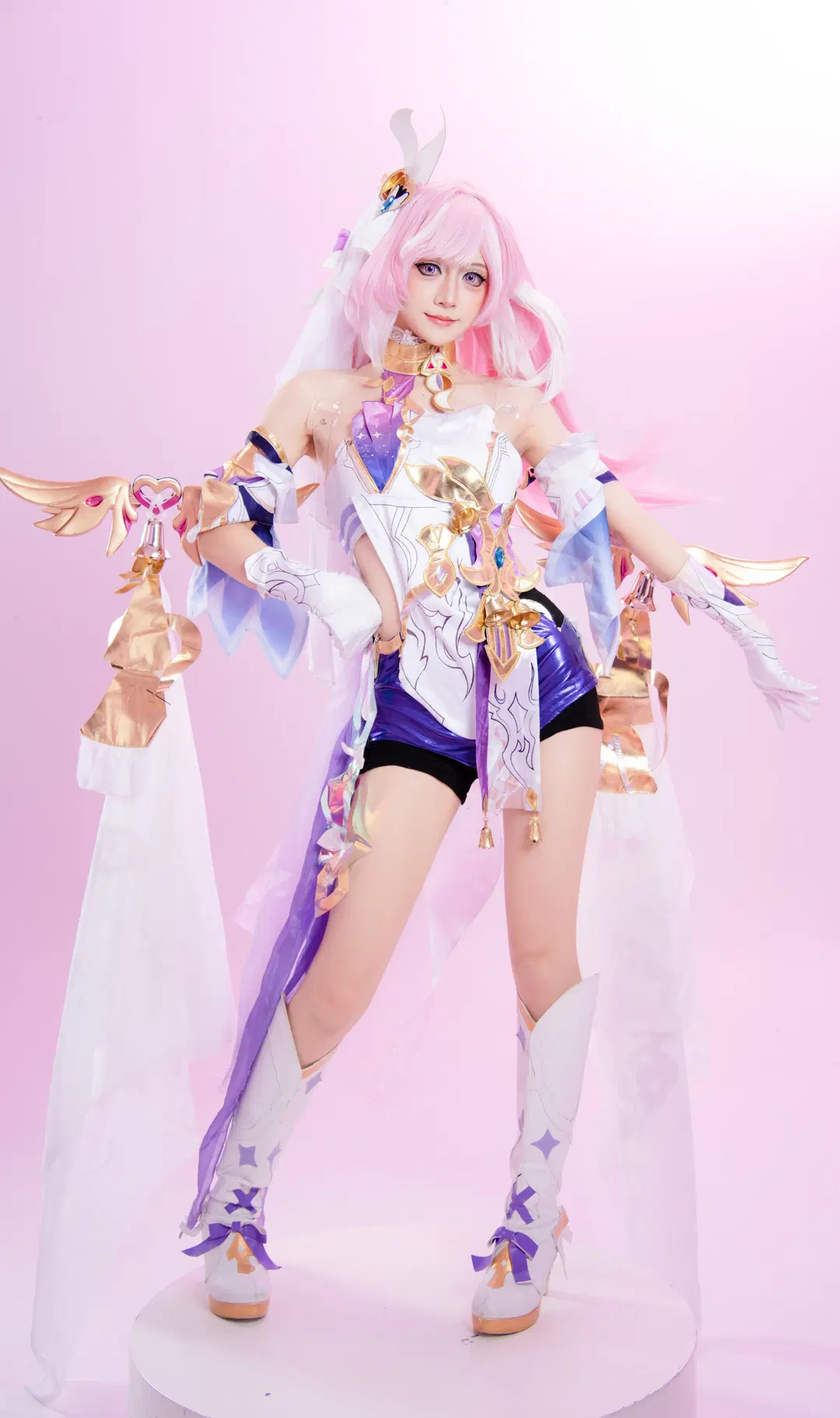 【粉發魔法少女cos】粉色影棚裡的華麗法杖與長靴 - GG - 第5張