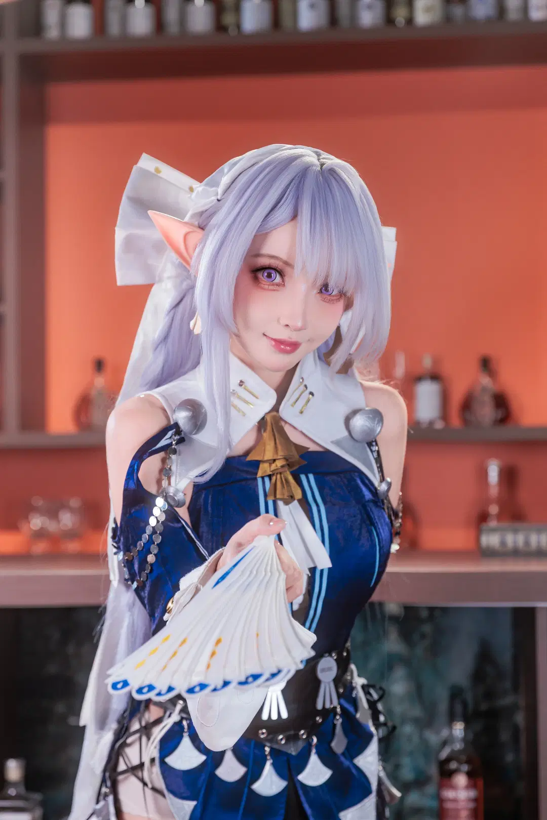 [Velina cosplay] Zenless Zone Zero's elegant agent taking a respite in a tavern by 墨离 - Image 4