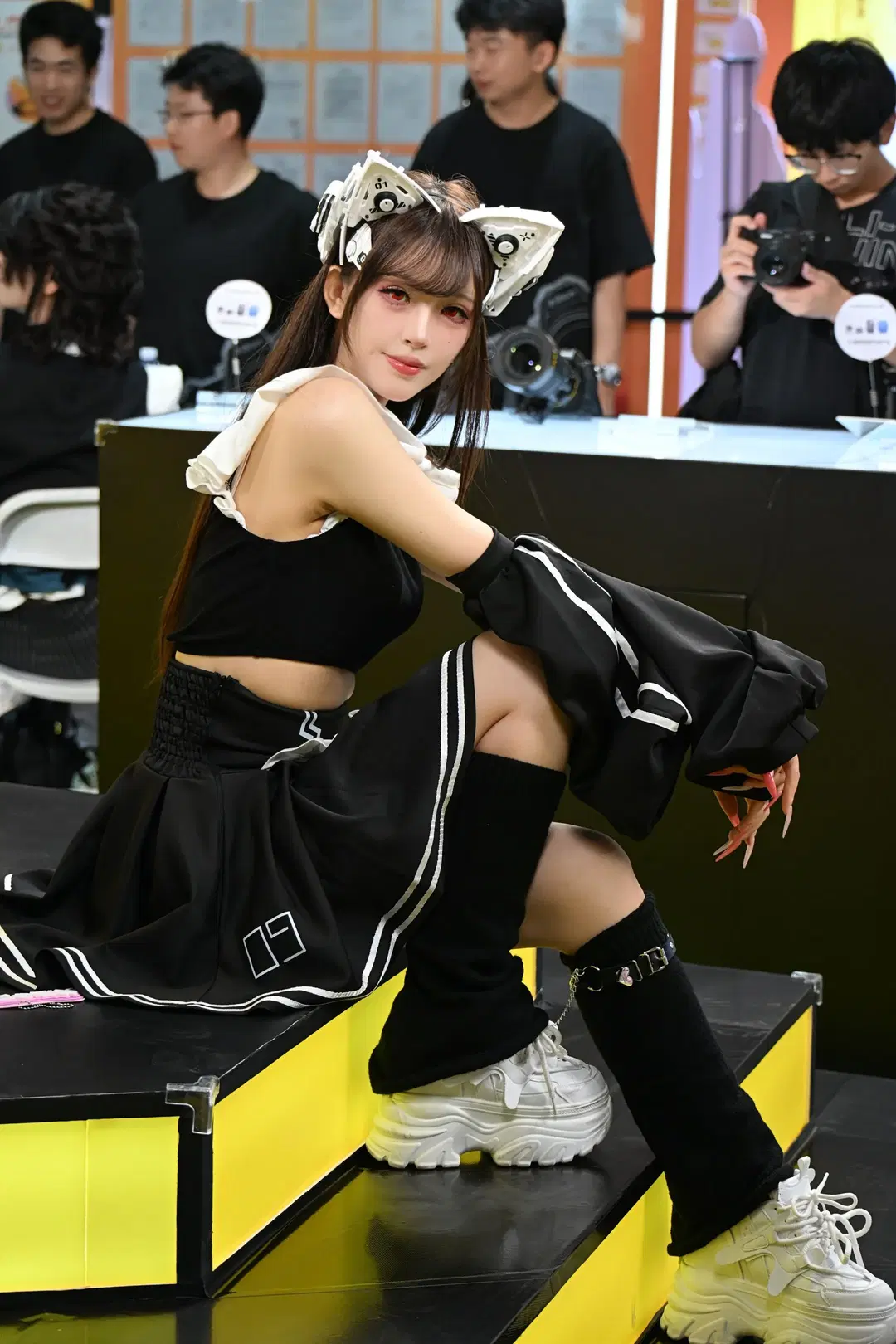 漫展返图, 二次元穿搭, 制服少女, 过膝袜, 机械风cos