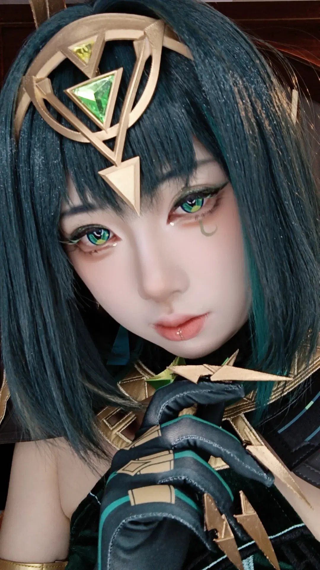 【奈芙爾cos】墨綠與金色的奇幻視覺碰撞 - 柒瑜染月 - 第2張