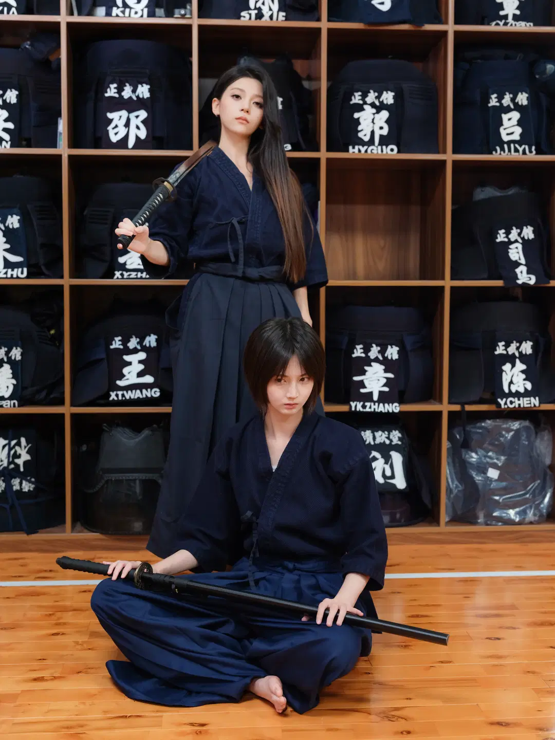 深蓝剑道服与武士刀的碰撞，记录道场里的双人氛围感 - 皮皮皮皮皮皮蛋 - 第2张