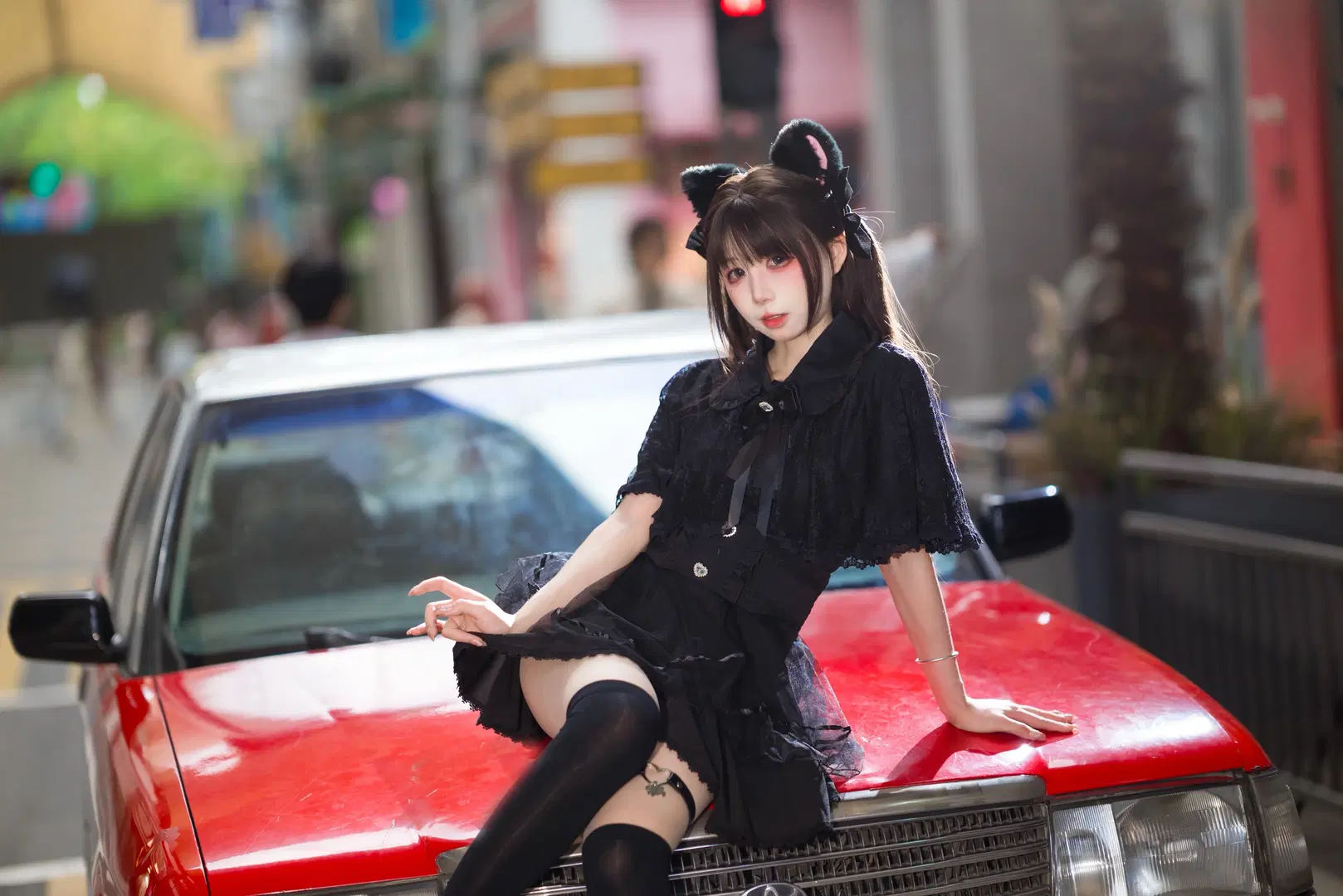 地雷系×黒のオーバーニーソックス甘め女子のレトロ街角スイートポートレート撮影記録 - 云离饱饱 - 4枚目
