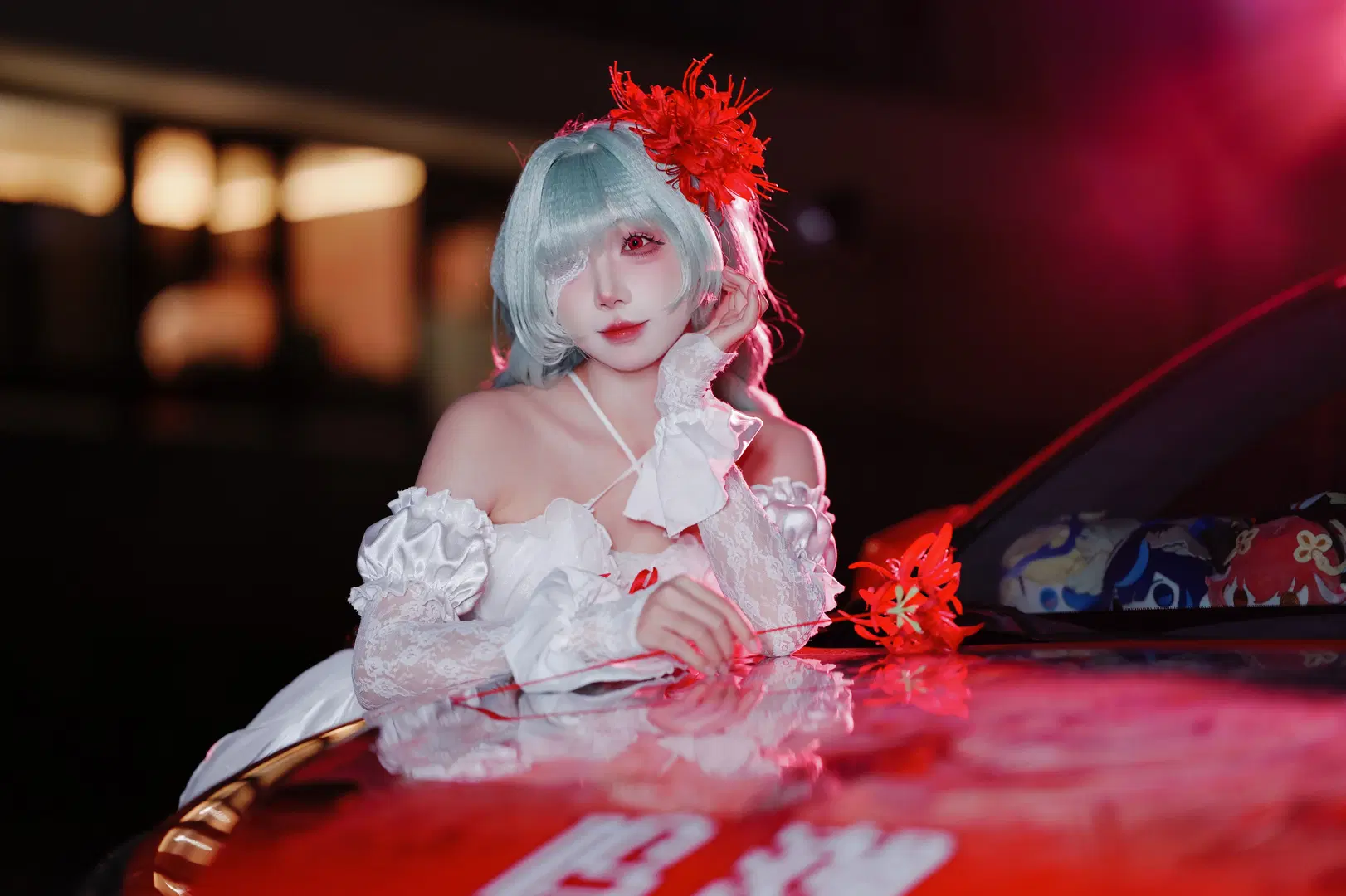 【フローヴァ コスプレ】『鳴潮』ダークエレガントな赤白ドレス、ホタルACGエキスポ夜のイベント写真 - 云离饱饱 - 4枚目