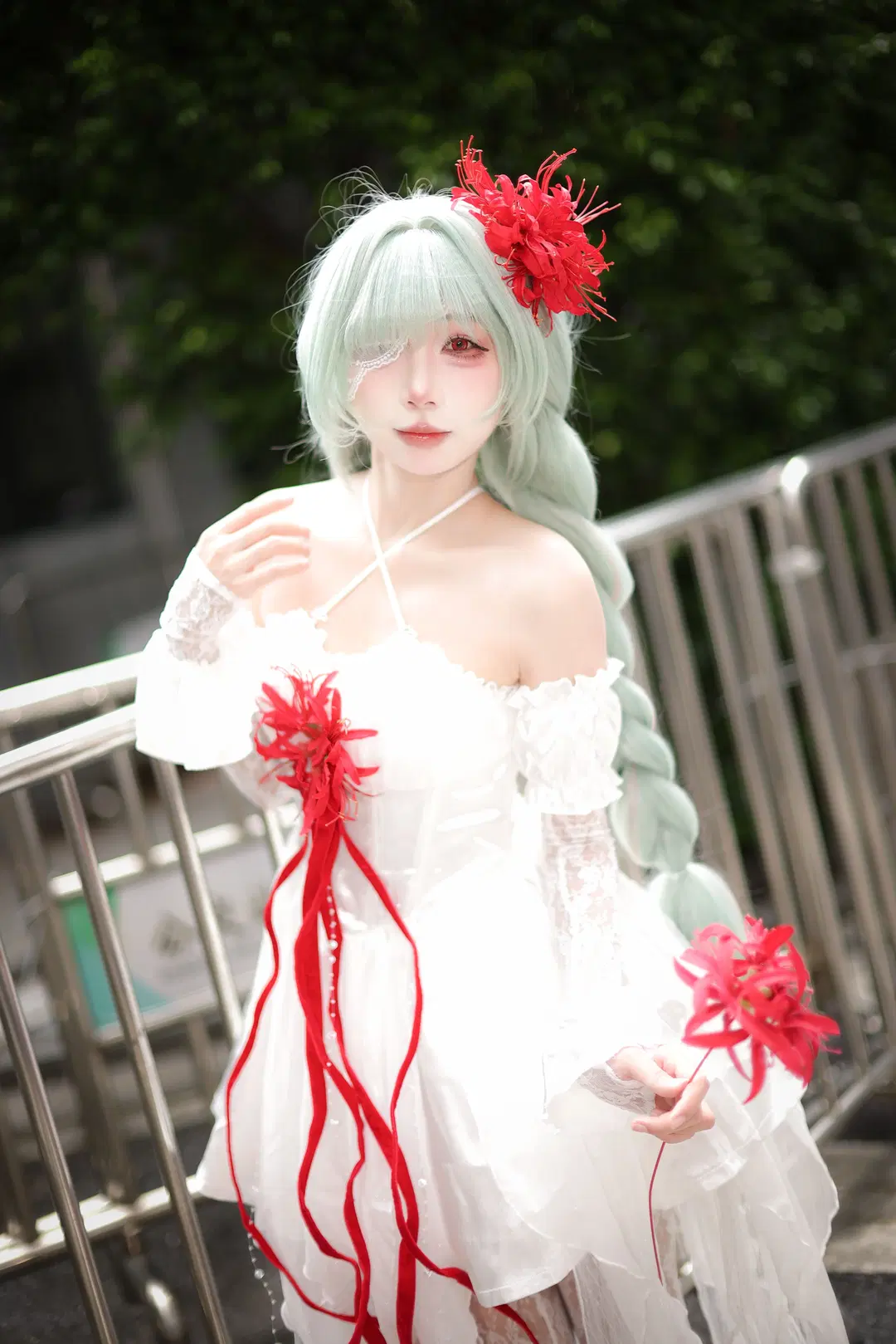 [Phrolova cosplay] Wuthering Waves: Outdoor Shoot Record of White Dress and Mint-Green Long Hair by 云离饱饱 - Image 9