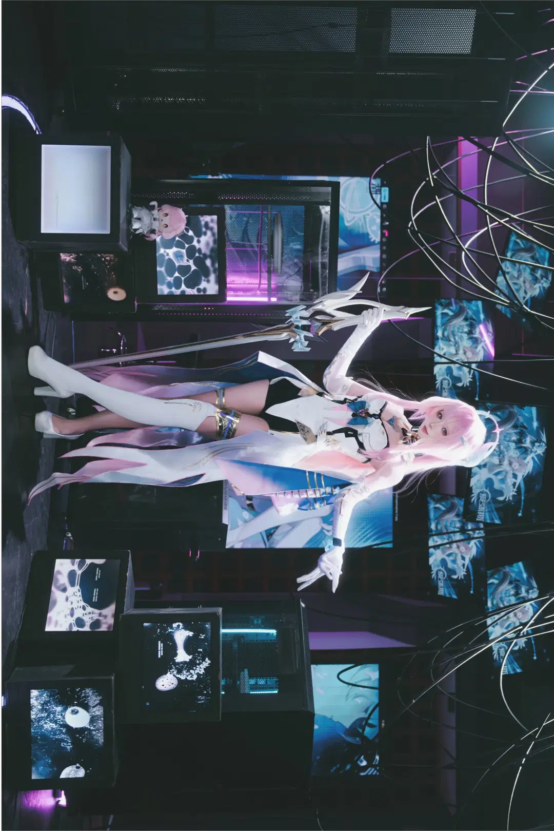 【爱弥斯cos】鸣潮星海轻歌电子幽灵 - X.Pu📷 - 第5张