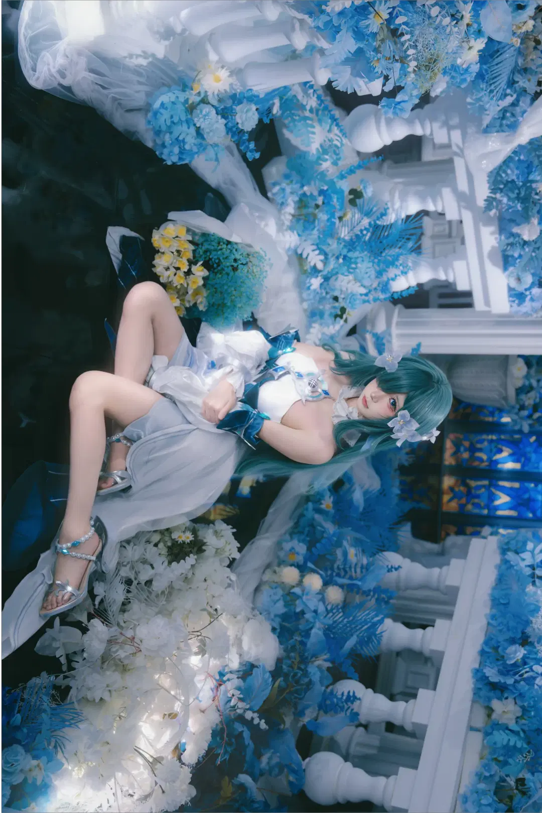 [Vodyanitsa cos] Genshin Impact Singer of the Deep: An Aesthetic Collision of Flower Seas and Mirrored Reflections by X.Pu📷 - Image 4