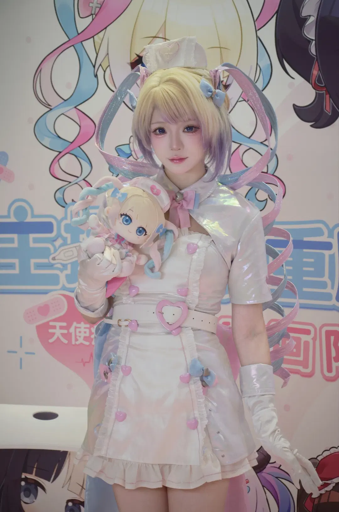 【超天酱cos】新世界城主播女孩重度依赖快闪打卡