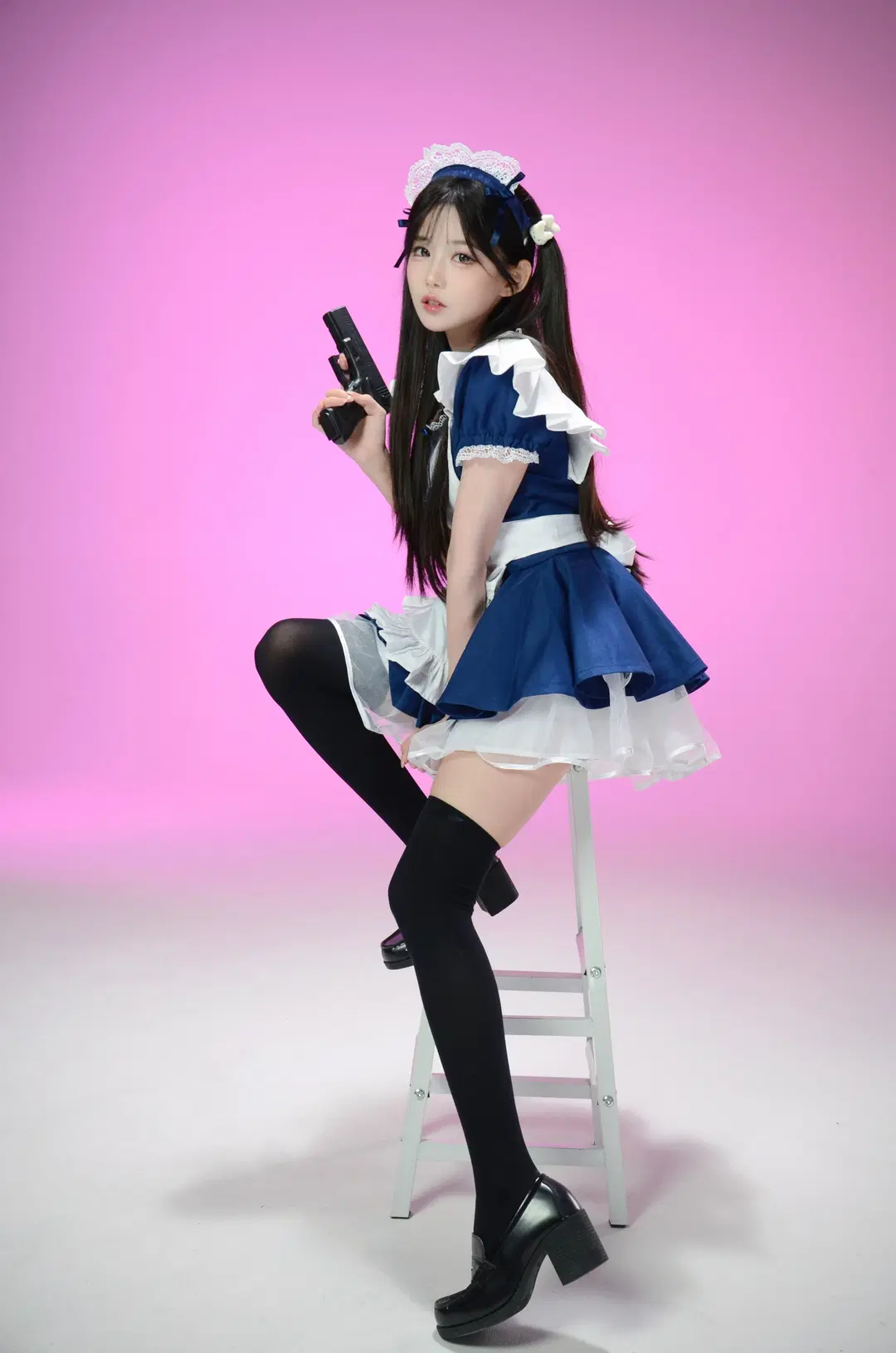 粉色背景下的战斗女仆，冷热兵器反差感拉满 - 北境不忘 - 第9张