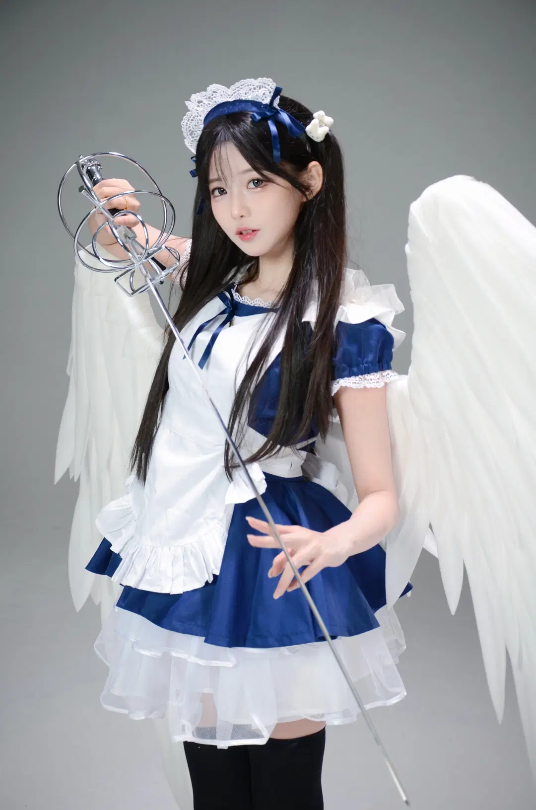 [Combat maid] Ultimate Contrast in Blue and White by 北境不忘 - Image 2