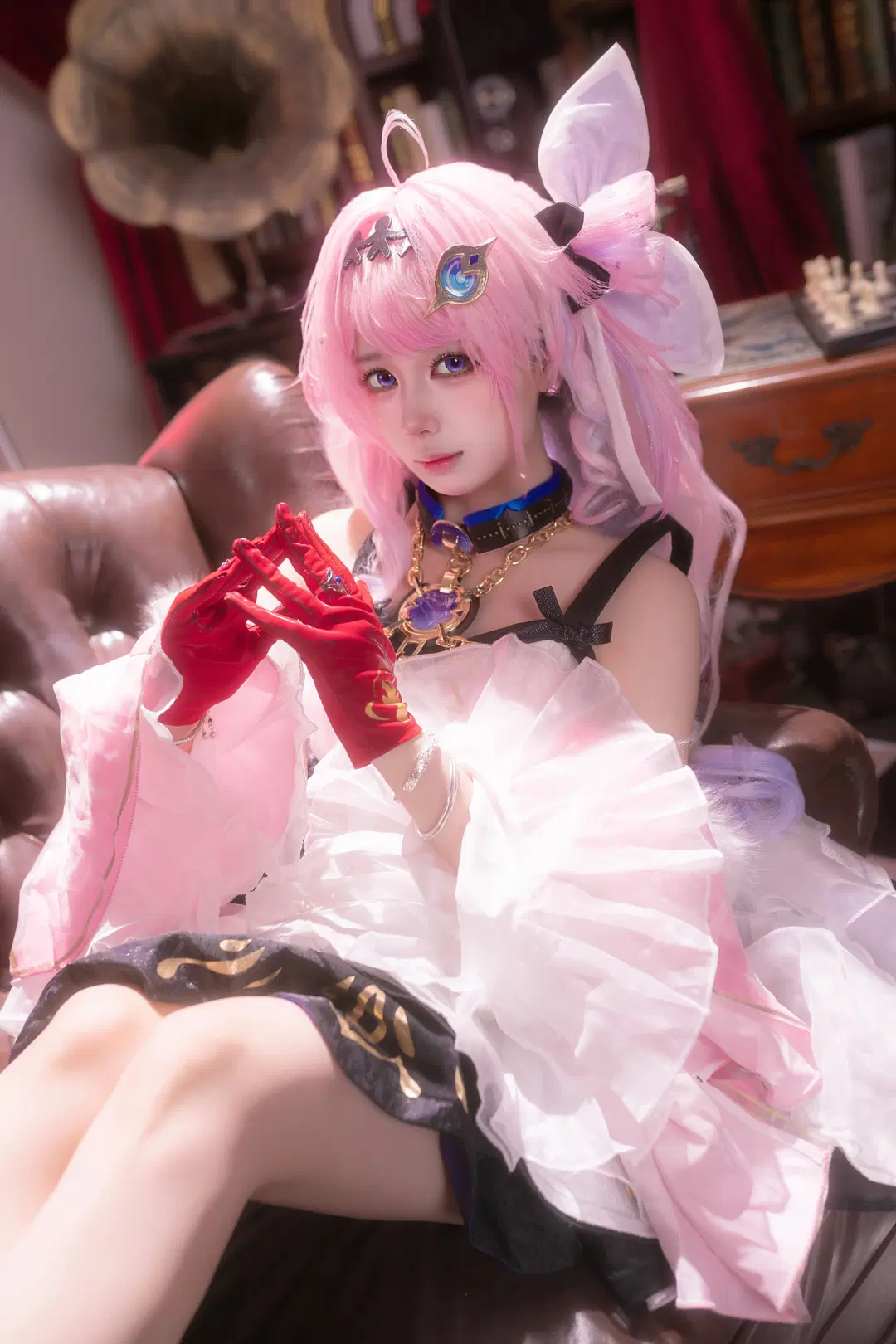 鸣潮, 达妮娅cos, cosplay, 二次元摄影, 复古洋装