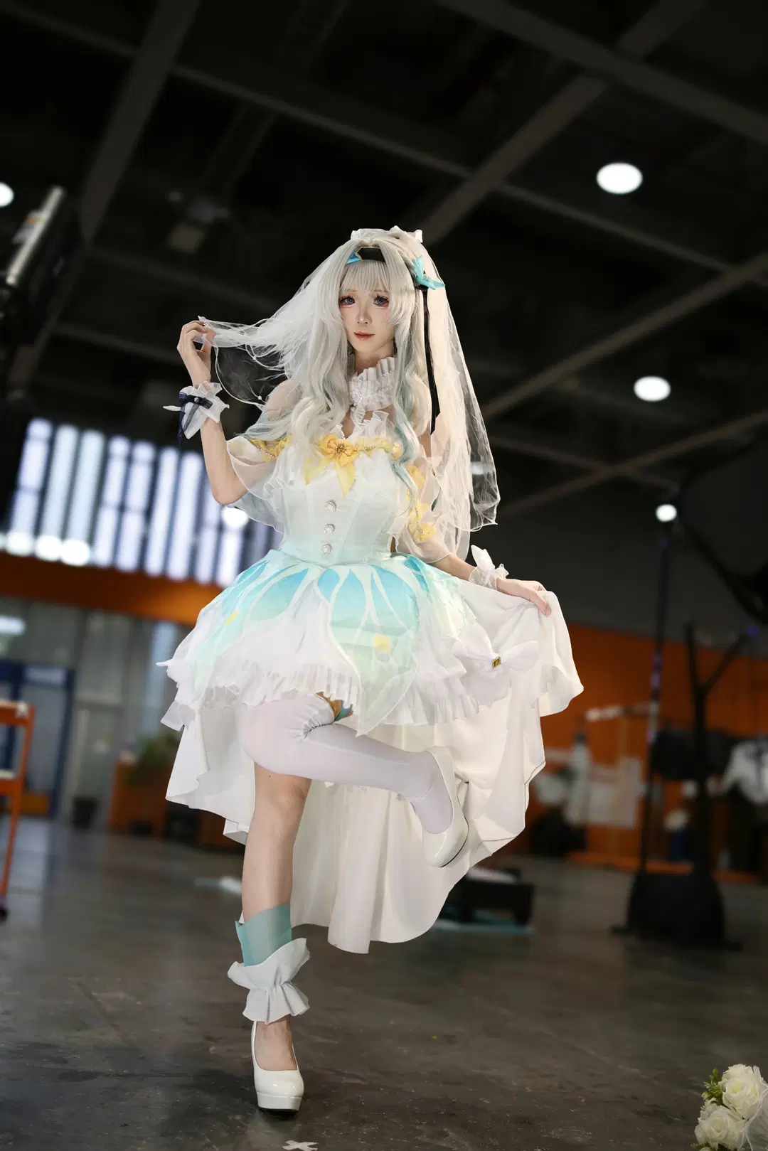 [Firefly cosplay] Honkai: Star Rail Pure White Bridal Gown & White Stockings Nuance by 初初初～允 - Image 2