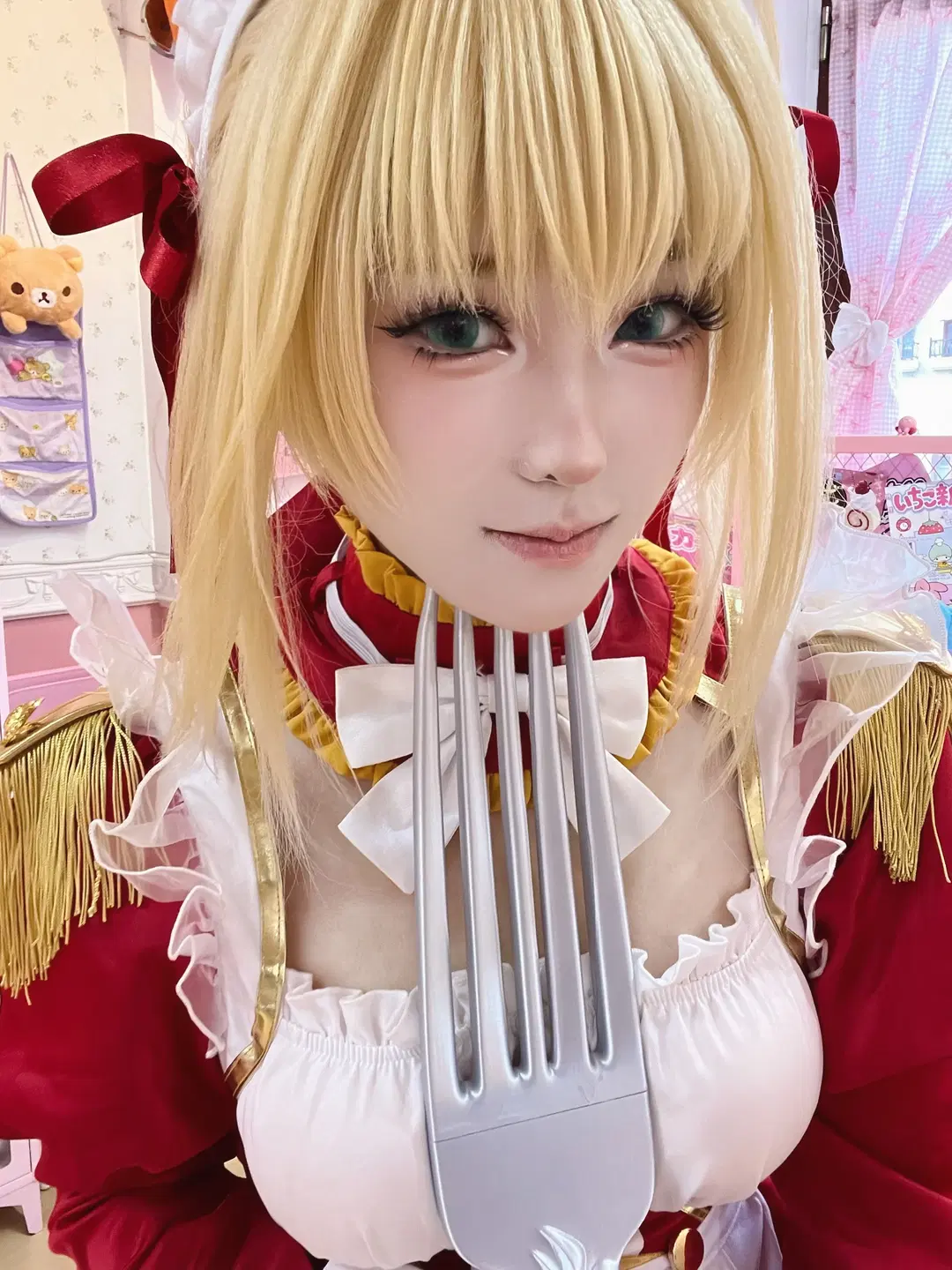 【尼祿cos】FGO紅絲絨軍裝洋裝的華麗日常 - 槿jiiiin - 第5張