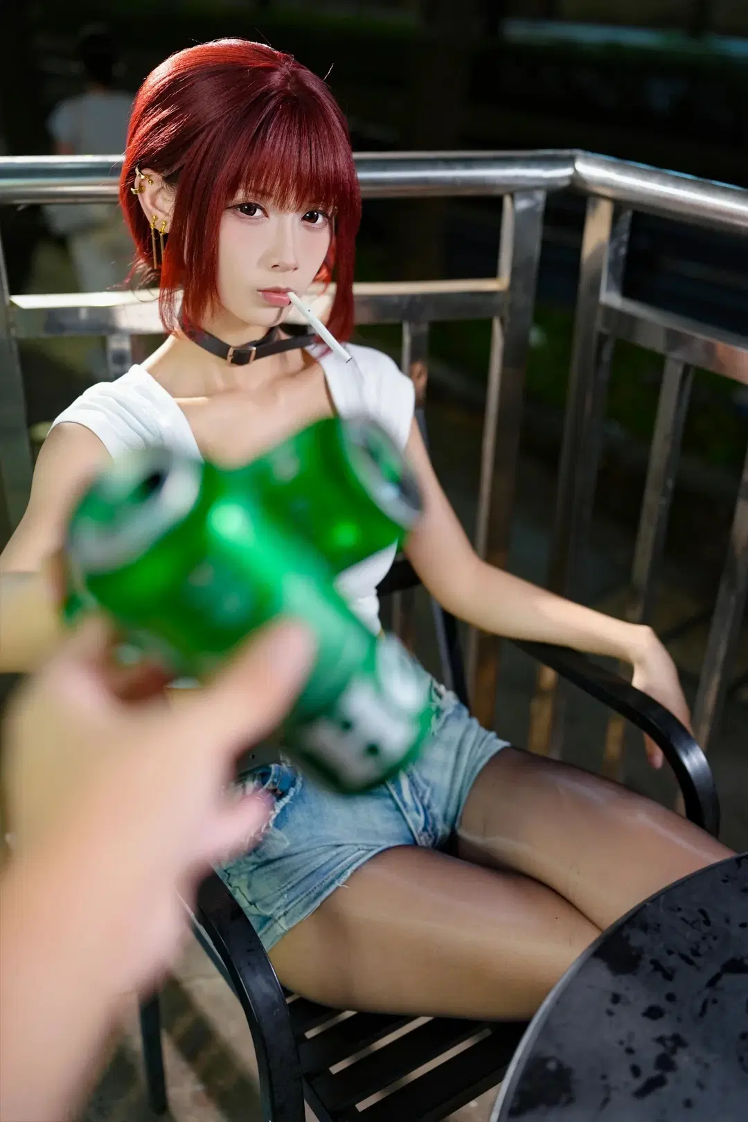 山田小姐cos 深夜便利店後門的吸菸街拍 - 新_ - 第17張