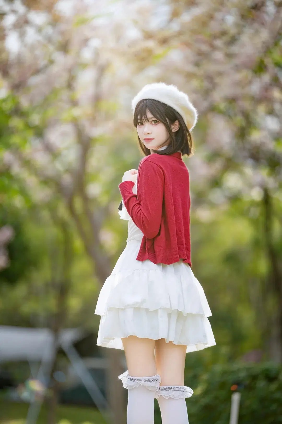 【加藤恵コスプレ】『冴えない彼女の育てかた』春の花畑に佇む聖人恵 - 新_ - 11枚目