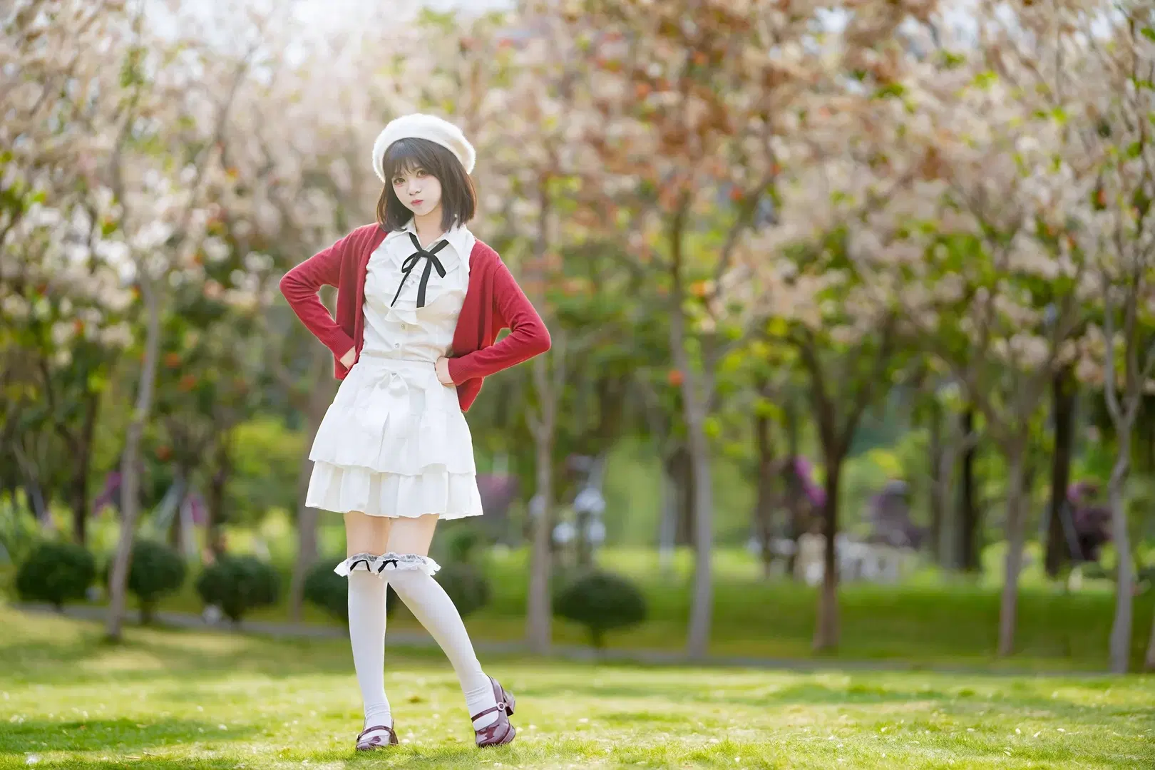 【加藤恵コスプレ】『冴えない彼女の育てかた』春の花畑に佇む聖人恵 - 新_ - 5枚目