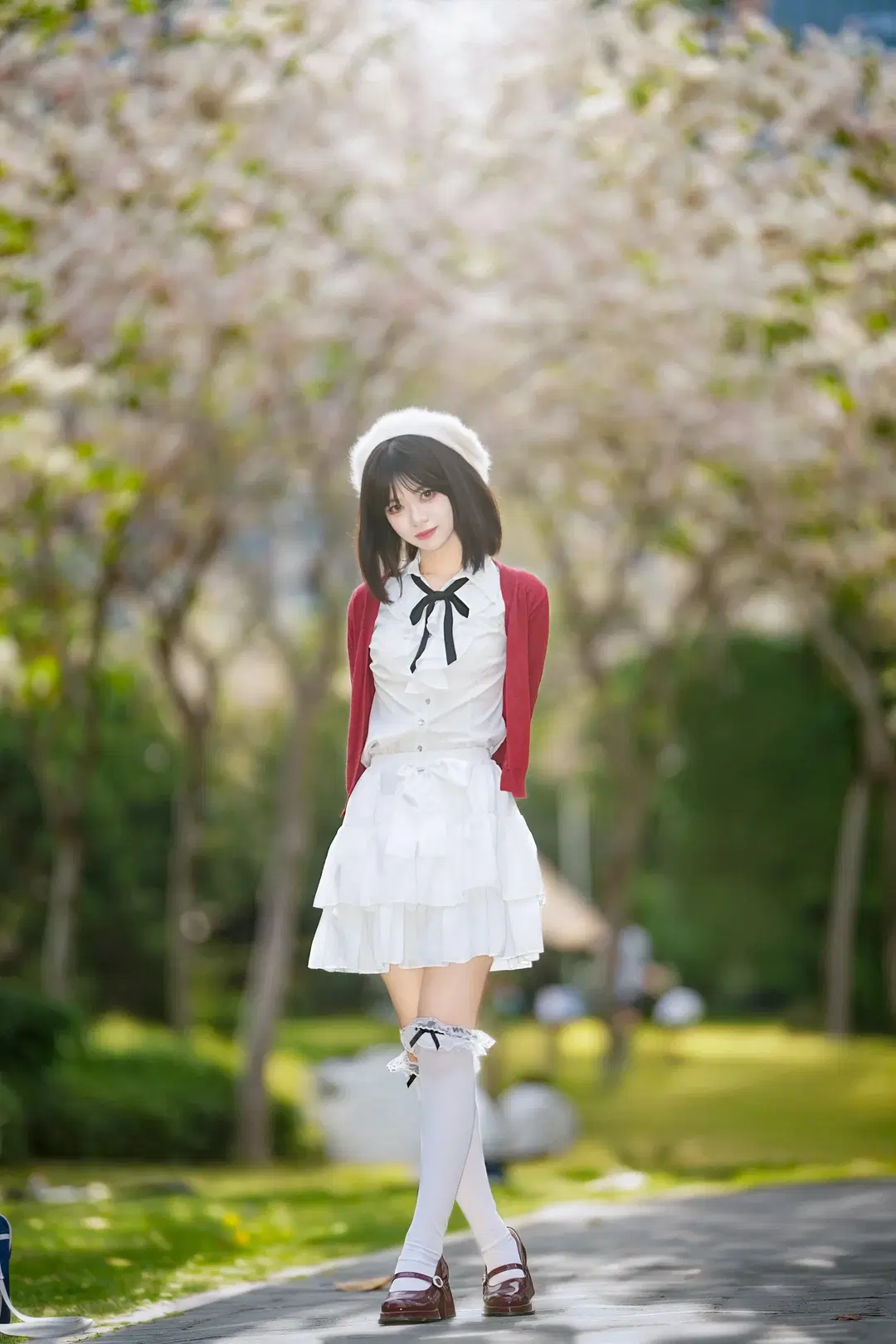【加藤恵コスプレ】『冴えない彼女の育てかた』春の花畑に佇む聖人恵 - 新_ - 8枚目