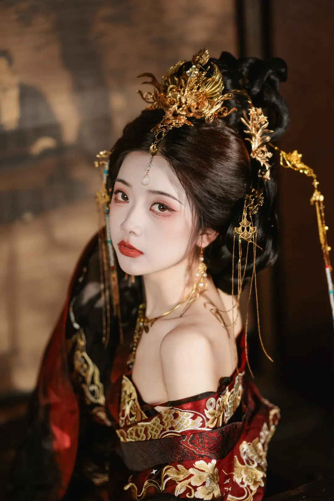 红黑金古风造型，仗剑提笔体验女帝的日常 - 新_ - 第12张