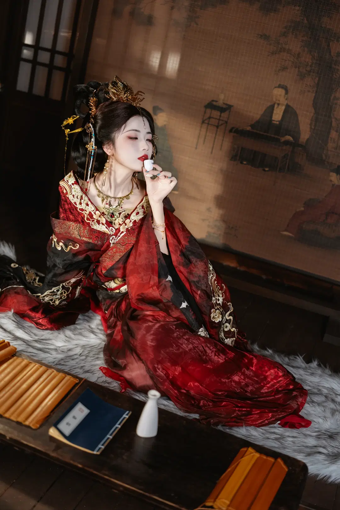 红黑金古风造型，仗剑提笔体验女帝的日常 - 新_ - 第3张