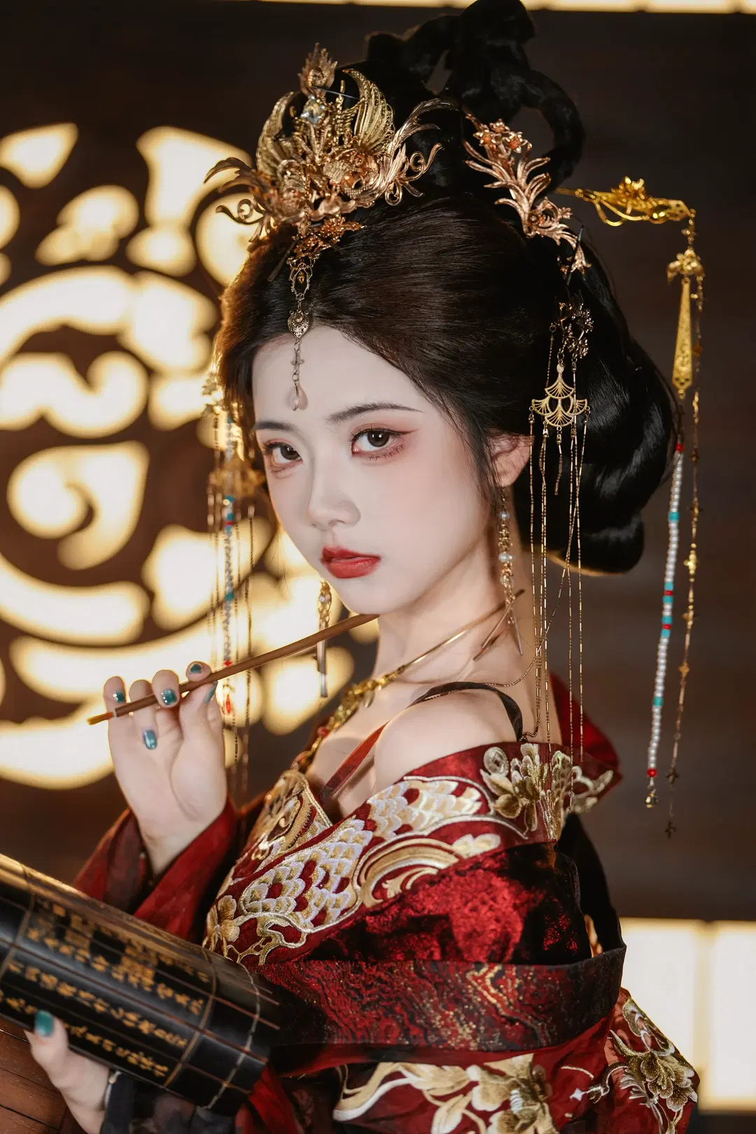 红黑金古风造型，仗剑提笔体验女帝的日常 - 新_ - 第5张