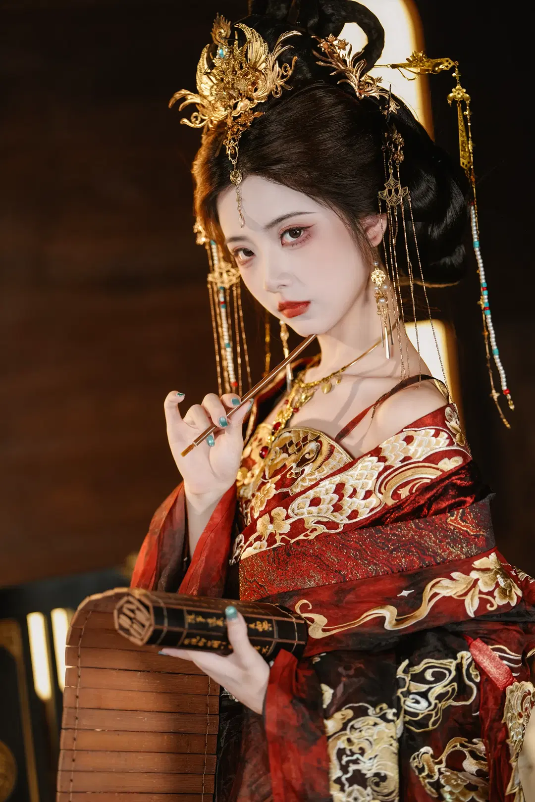 红黑金古风造型，仗剑提笔体验女帝的日常 - 新_ - 第6张