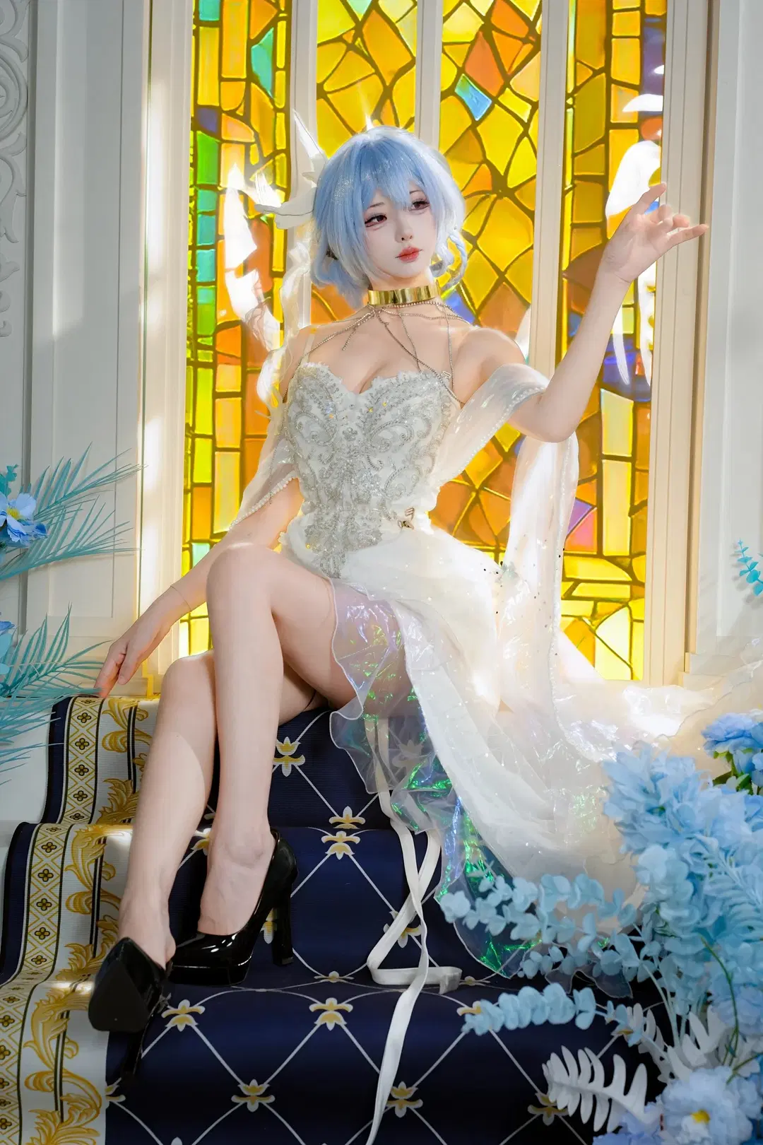 [The Shorekeeper cosplay] Wuthering Waves The Shorekeeper: Light and Shadow Before Stained Glass and Grand Piano by 新_ - Image 2