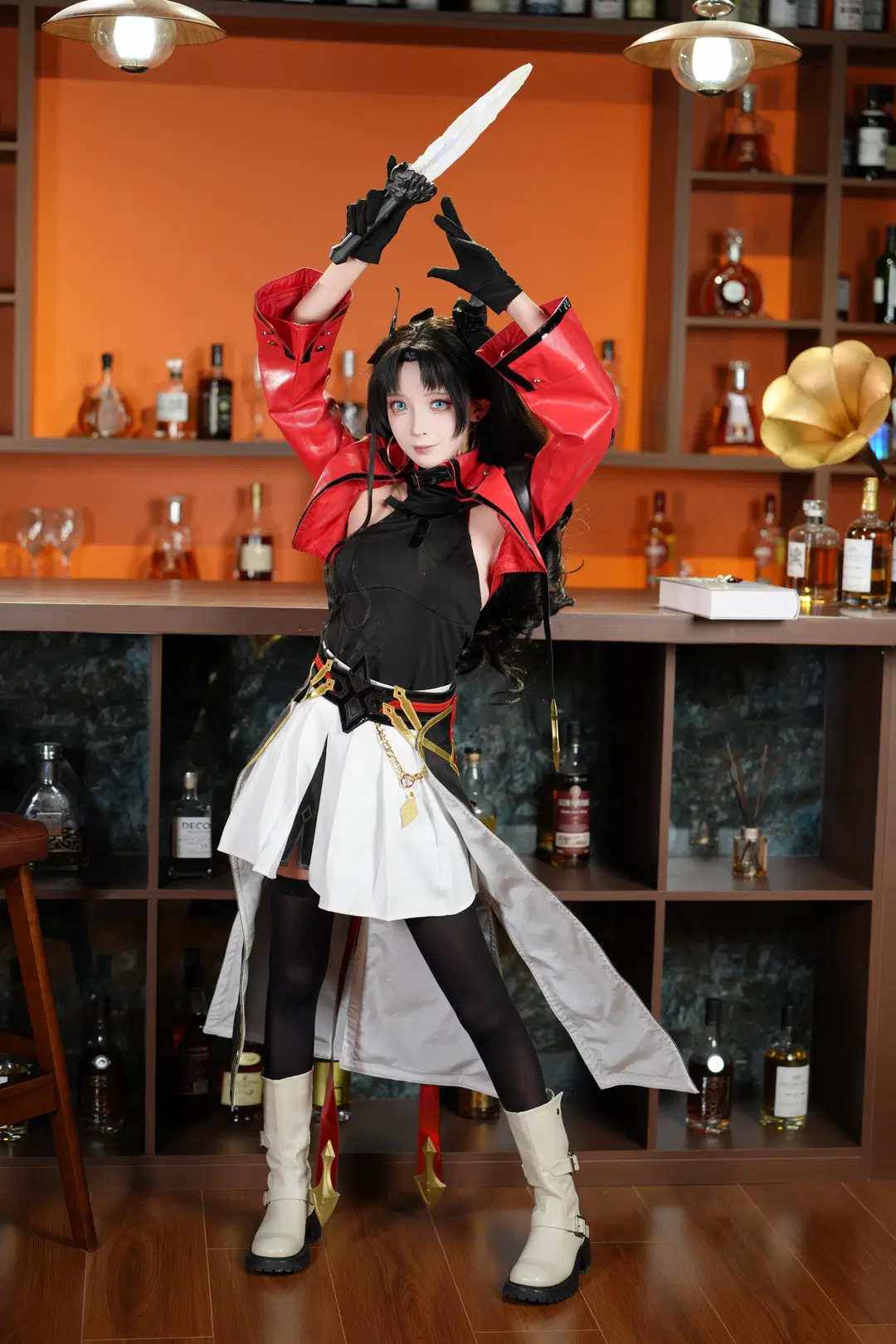 【远坂凛cos】崩坏星穹铁道风格下的红衣黑丝造型挑战 - 新_ - 第3张