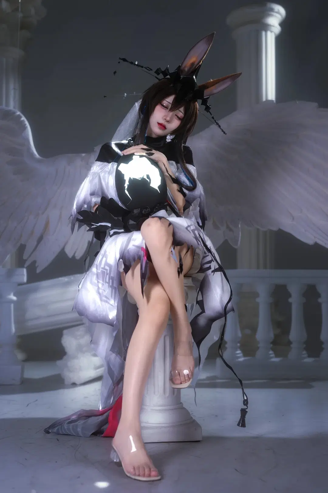 2D, Arknights, Arknights cosplay, Demon King Amiya, Lord of Fiends Amiya cosplay