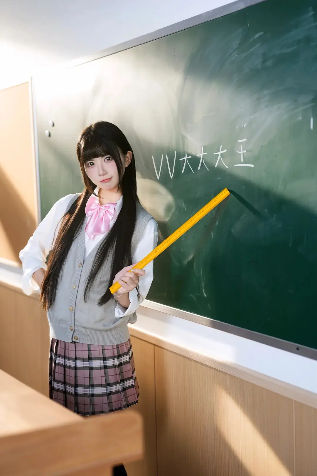 教室窗臺上的JK制服少女，黑絲長腿氛圍感拿捏了 - 新_ - 第8張