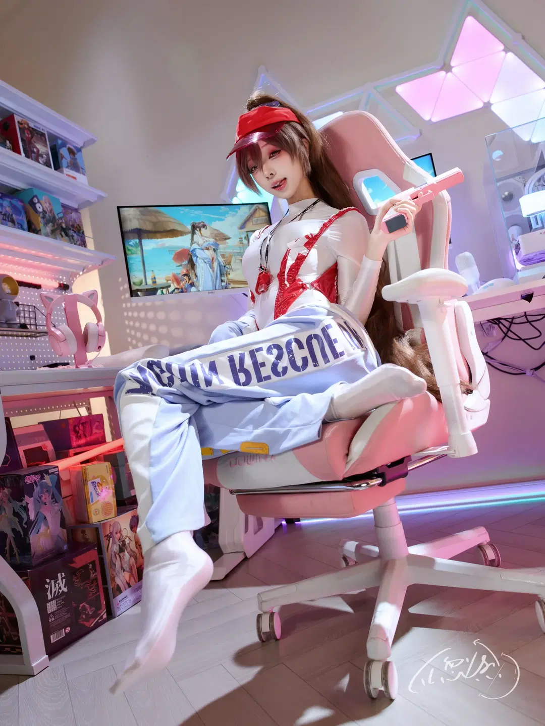 胜利女神妮姬, NIKKE, 白丝cos, 玛律恰那cos, 电竞房cos