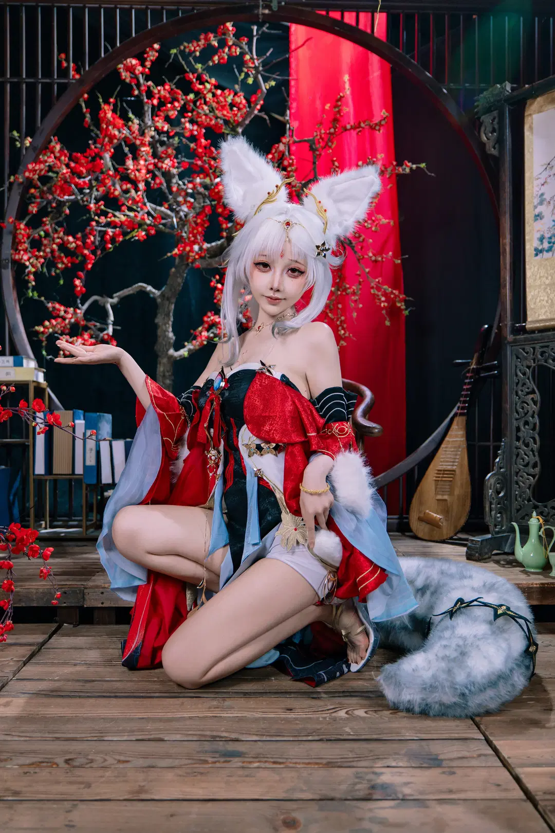 [Hsin cosplay] Wuthering Waves Hsin's Fox-inspired Makeup and Traditional Chinese Style Outfit by 音饭饭 - Image 5