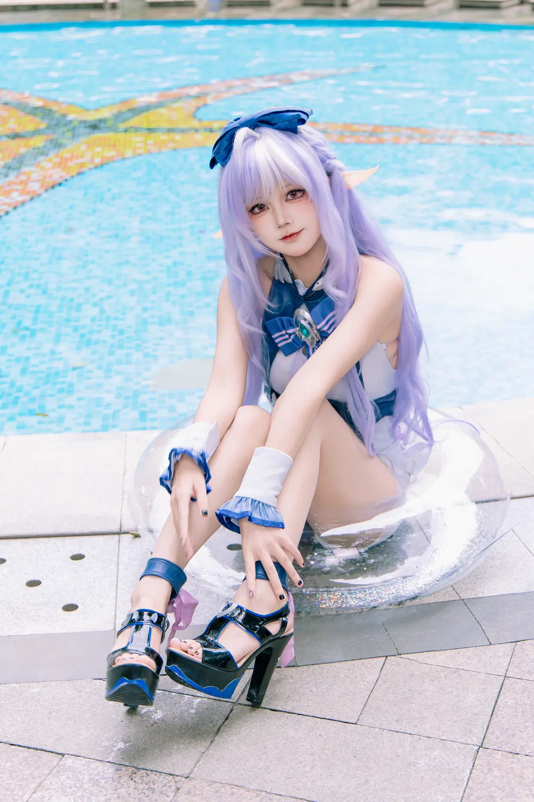 [Vivian cosplay] Zenless Zone Zero's Iris Poolside, Capturing Summer Coolness