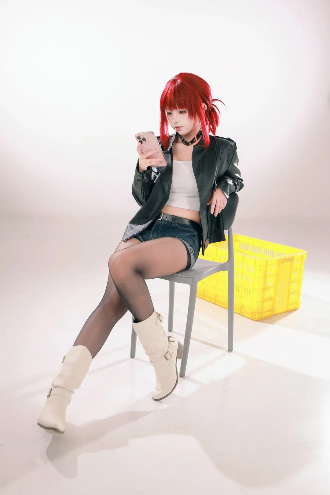 【山田cos】白棚光影下的超市后门吸烟日常 - 音饭饭 - 第3张