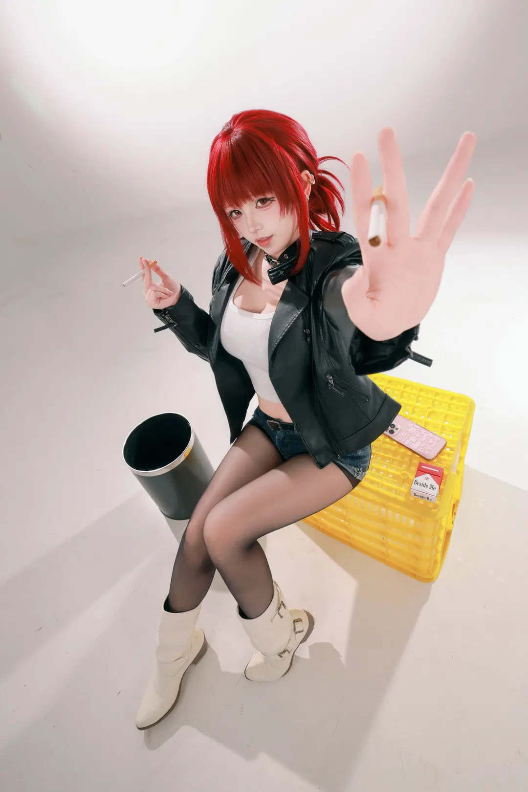 【山田cos】白棚光影下的超市后门吸烟日常 - 音饭饭 - 第7张