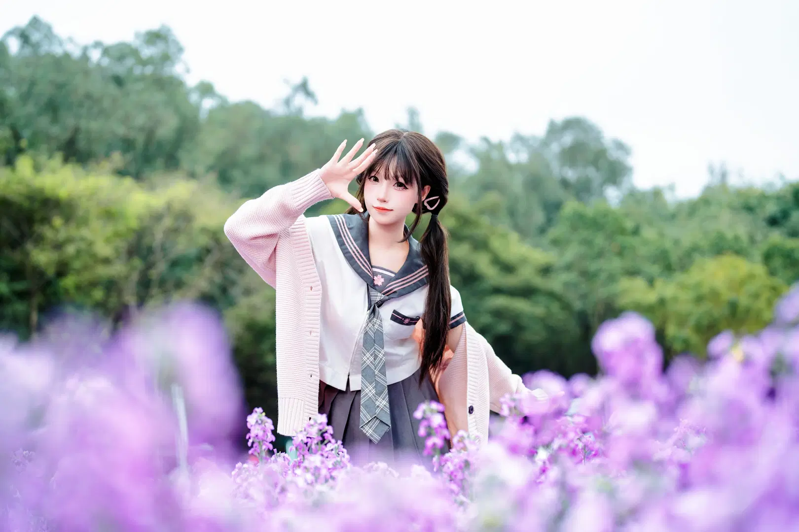 春风一吹想起谁 花海里的JK水手服写真 - 咕咕不咕zZ（图文号 - 第4张