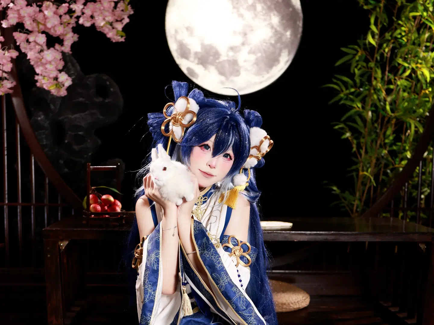【尤諾cos】鳴潮滿月之夜，櫻花水畔的靜謐時刻 - 咕咕不咕zZ（图文号 - 第4張