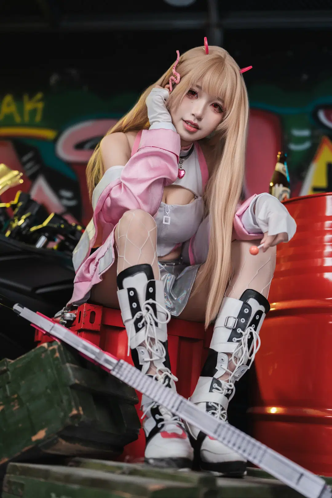 【バイパーコスプレ】『勝利の女神：NIKKE』ストリート×バイクスタイルの撮影シェア - 粥粥🥕📷 - 5枚目