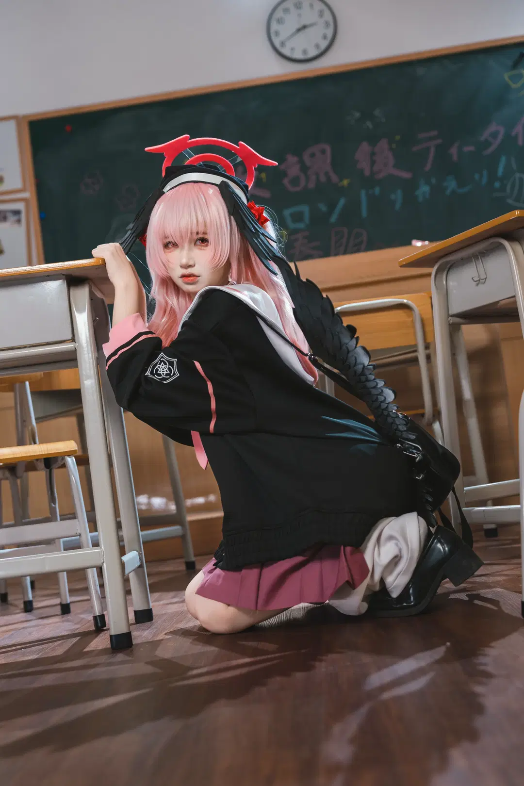 [Shimoe Koharu cosplay] Koharu from the Make-Up Work Club is Here to Check Discipline! by 粥粥🥕📷 - Image 2