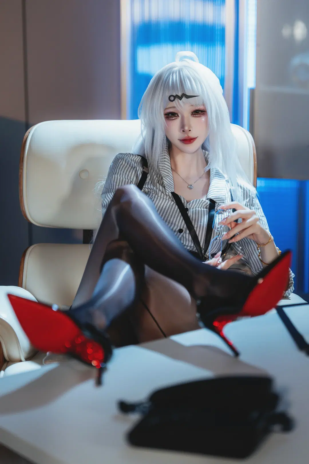 【仪玄cos】绝区零办公室在岗，禁止摸鱼 - 粥粥🥕📷 - 第3张