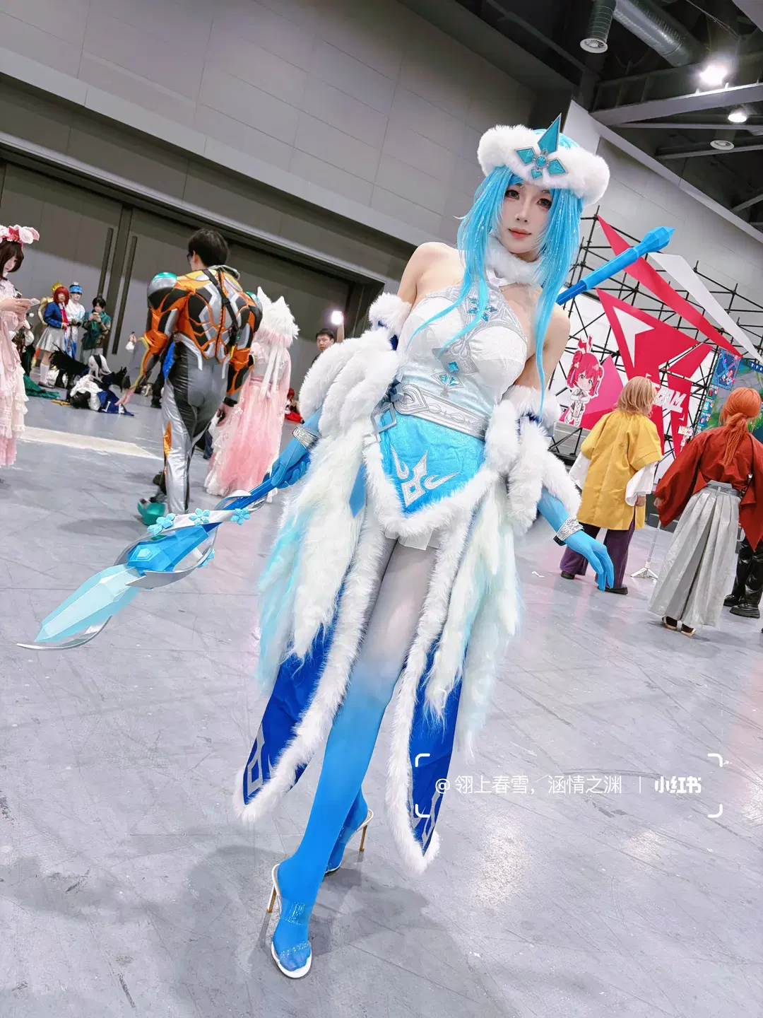 【王昭君cos】王者荣耀本命英雄的冰雪降临 - 翎上春雪，涵情之渊 - 第13张
