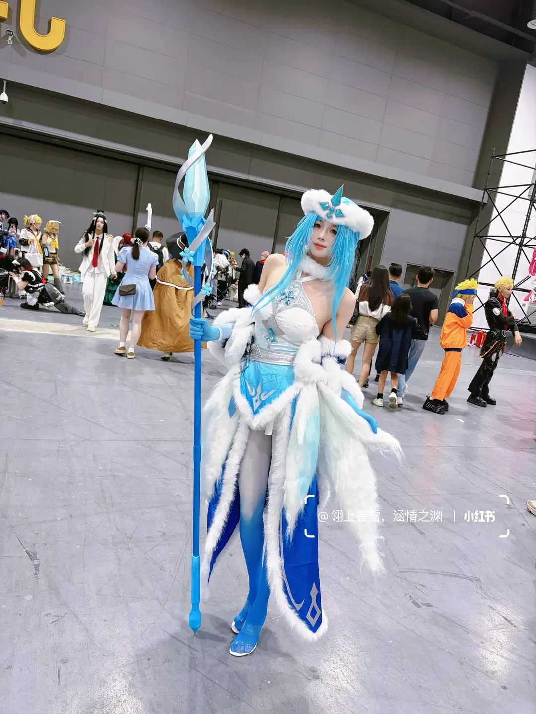【王昭君cos】王者荣耀本命英雄的冰雪降临 - 翎上春雪，涵情之渊 - 第15张