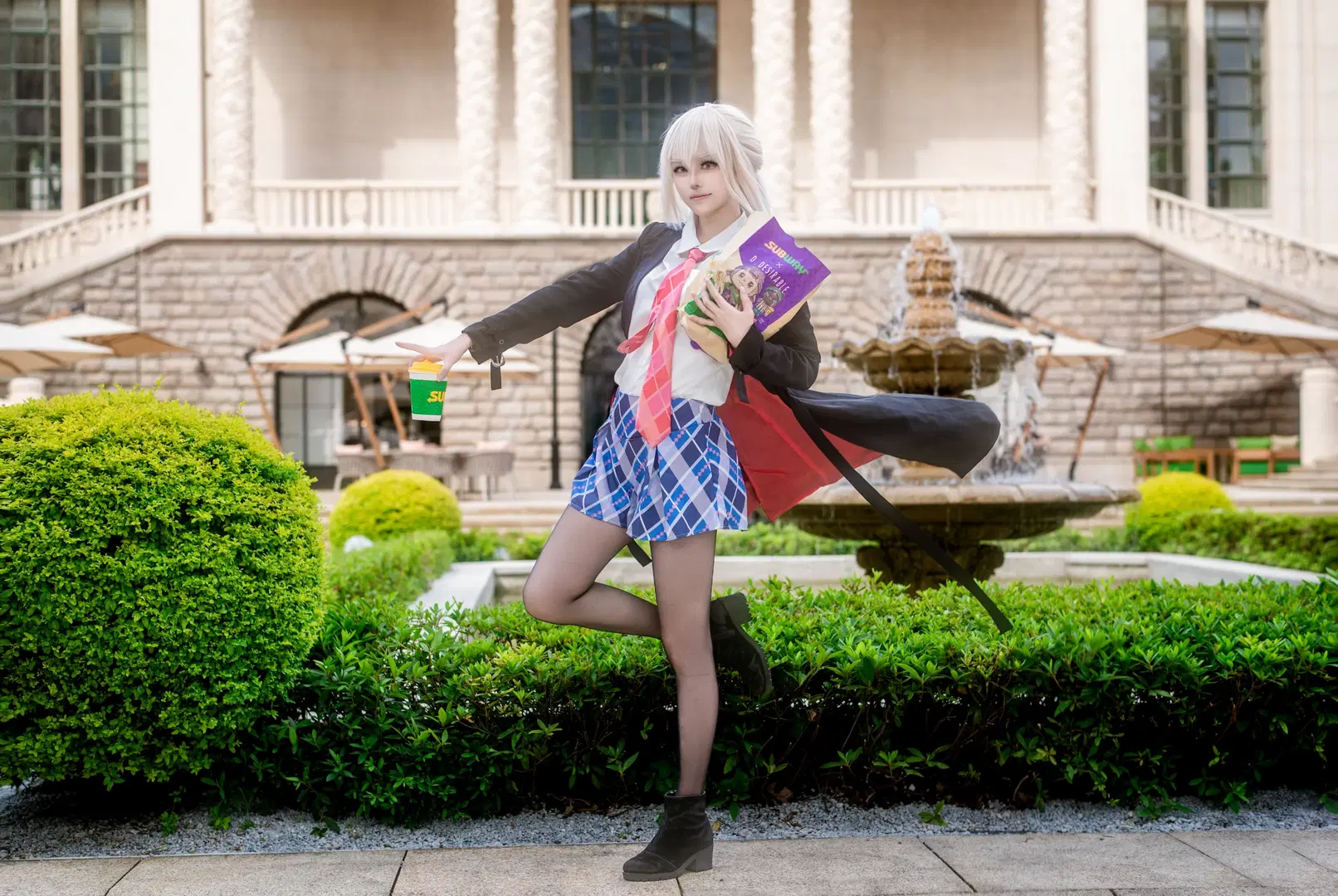 【アルトリア コスプレ】Fate/Grand Order 黒Saber英霊旅装とファストフード小道具の奇妙な出会い - 音吾音吾音 - 2枚目