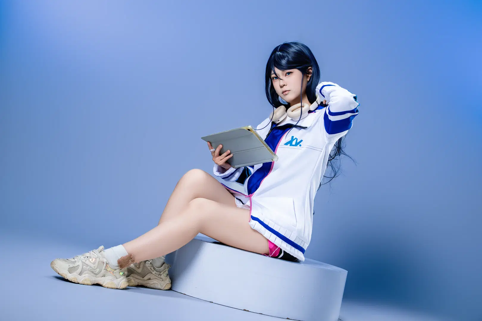 【星乃一歌cos】世界计划蓝白运动服影棚拍摄记录 - 音吾音吾音 - 第3张