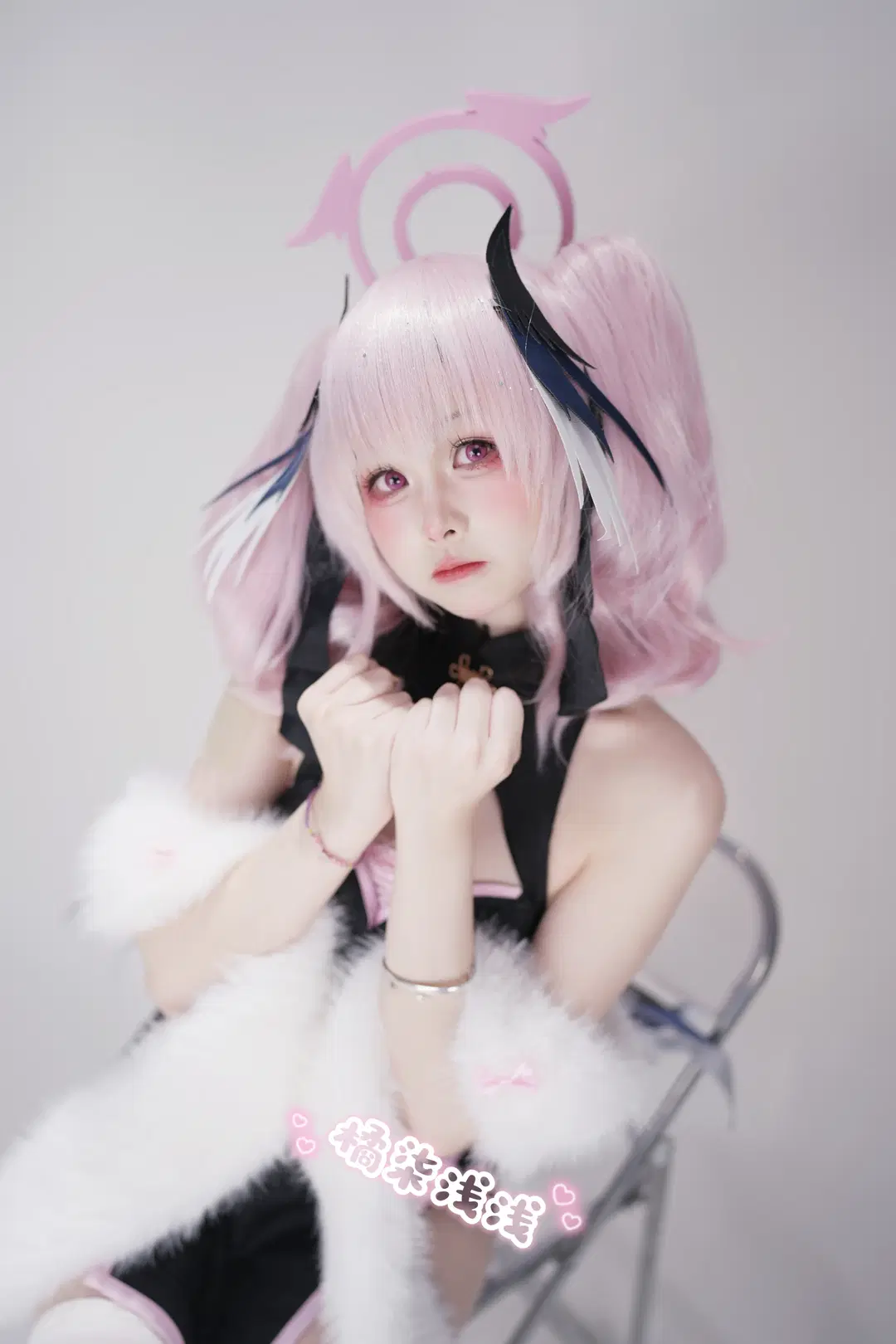 [Shimoe Koharu cosplay] Blue Archive's shy Koharu reporting for duty by 橘柒浅浅 - Image 4
