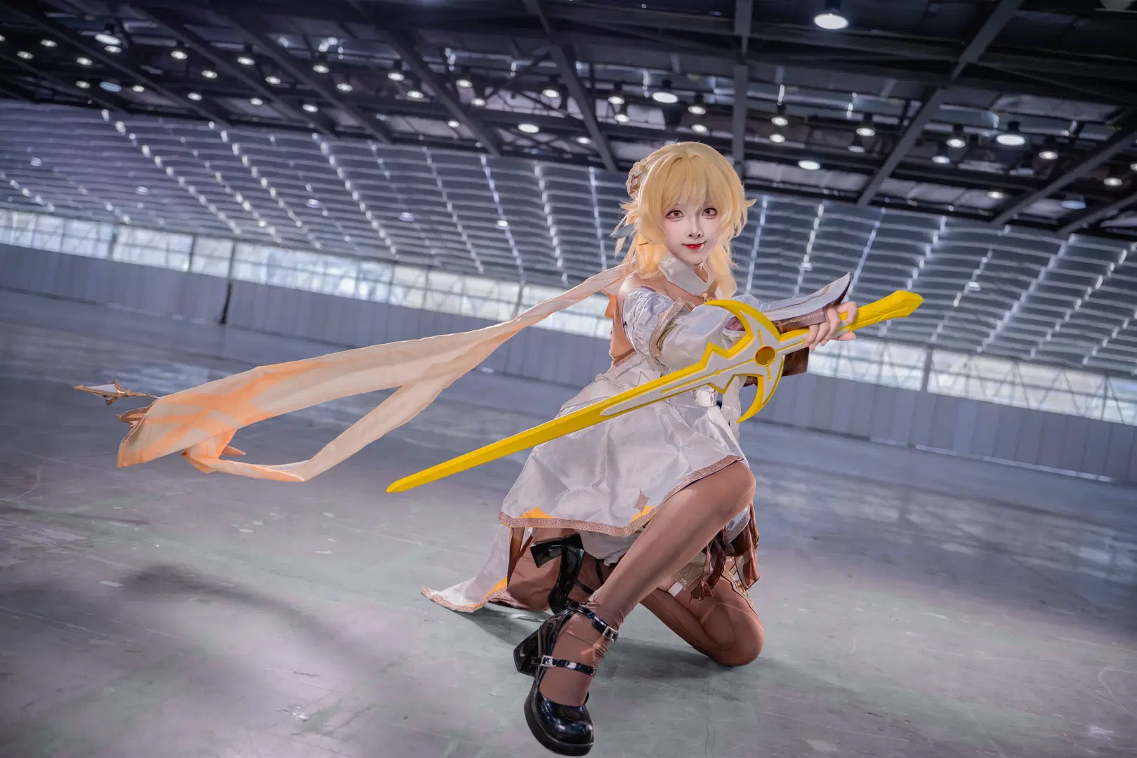 【蛍 コスプレ】『原神』イベント写真：手動のリボン飛ばしは本気で腕力が試される - 矢泽焰焰子 - 3枚目